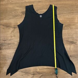 100% Cotton Planet Black Sleeveless Tank Top